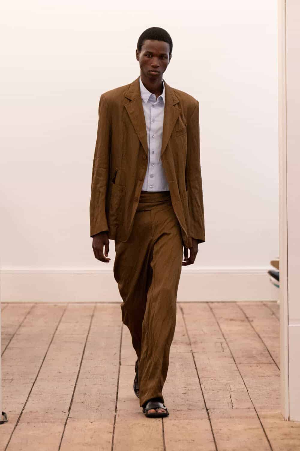 その他 A Magazine #17 Curated By Eckhaus Latta A magazine curated by Eckhaus Latta, shot by Charles Negre | artifices